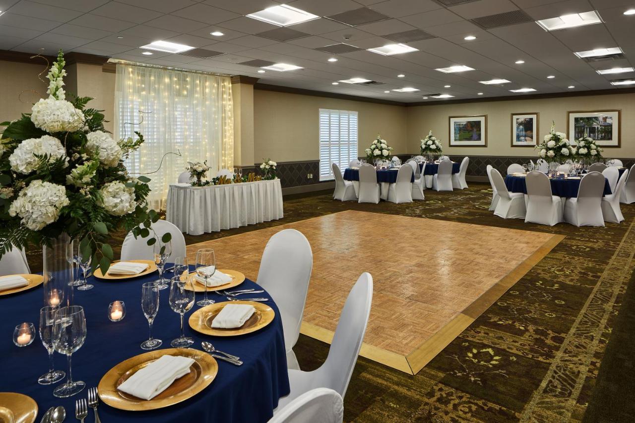 את'נס Ohio University Inn And Conference Center מראה חיצוני תמונה