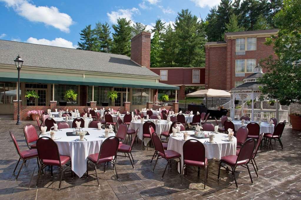 את'נס Ohio University Inn And Conference Center מראה חיצוני תמונה