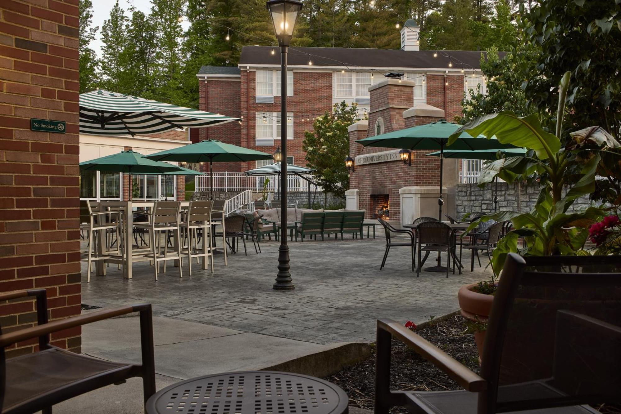את'נס Ohio University Inn And Conference Center מראה חיצוני תמונה