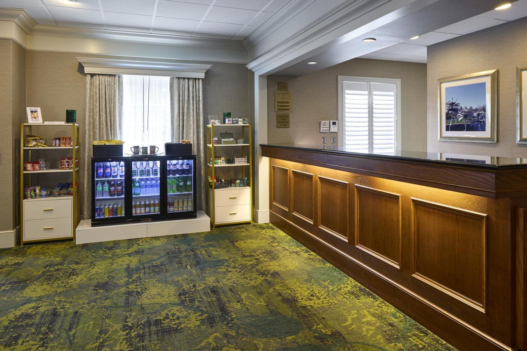 את'נס Ohio University Inn And Conference Center מראה חיצוני תמונה
