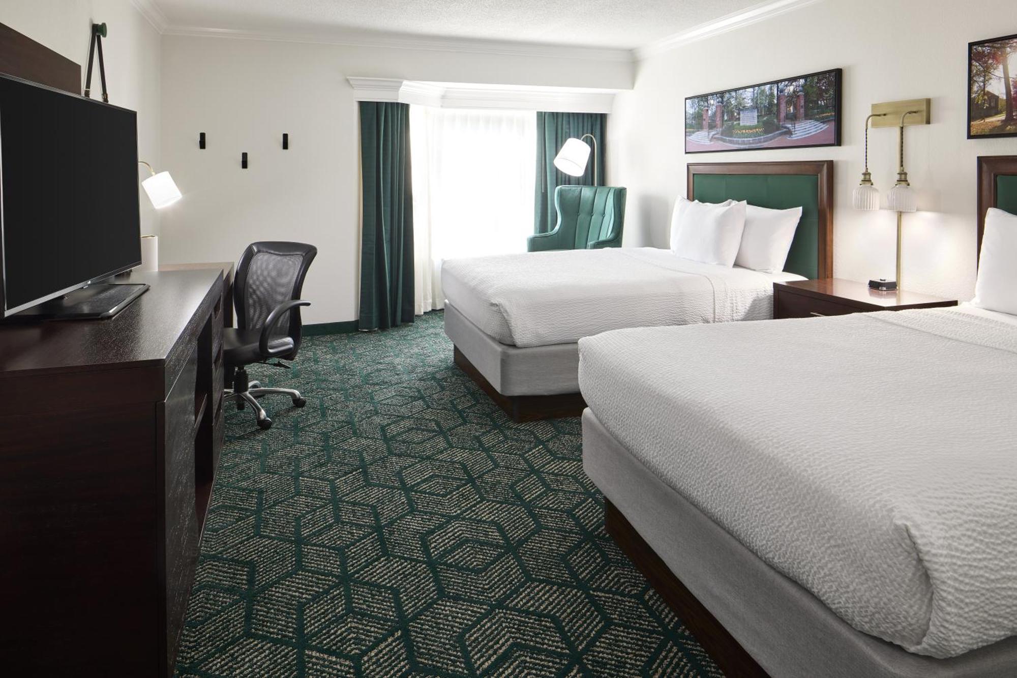 את'נס Ohio University Inn And Conference Center מראה חיצוני תמונה